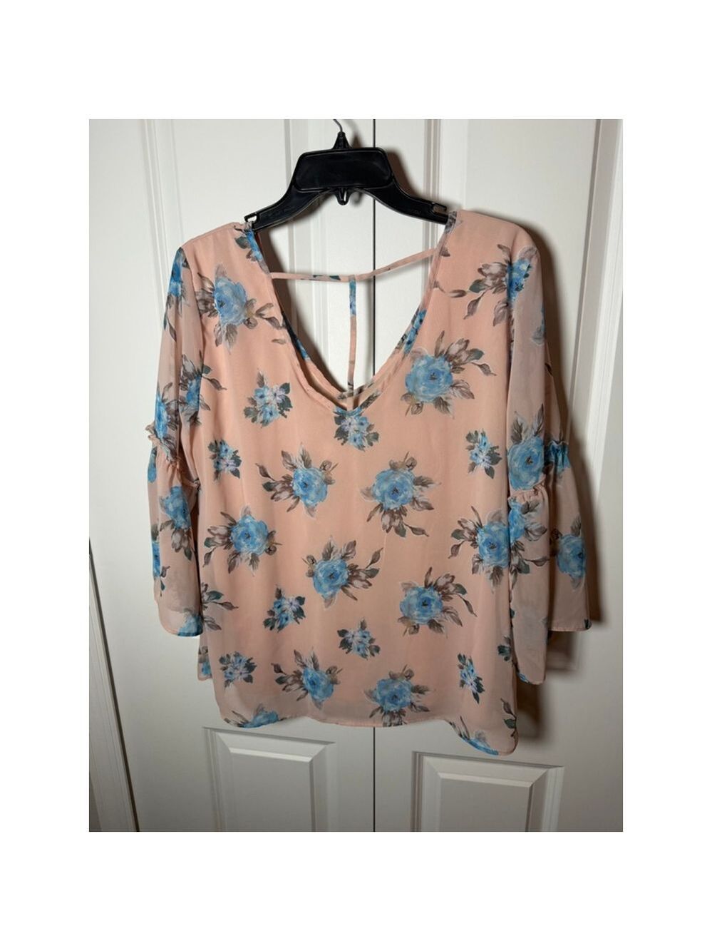 Pink Floral Blouse with Blue Flowers, Size L - Picture 3 of 8
